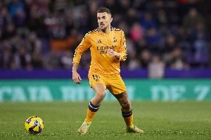 马卡报：皇马尚未决定是否让塞巴略斯离队