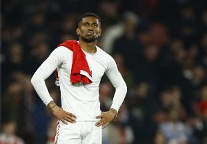 记者：富勒姆继续推进尼尔森转会，与阿森纳协商含买断条款的租借